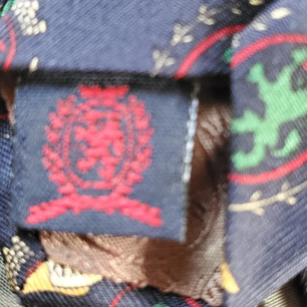Tommy Hilfiger Mens Navy Blue Nautical Pulley Italian Silk Tie Made in USA